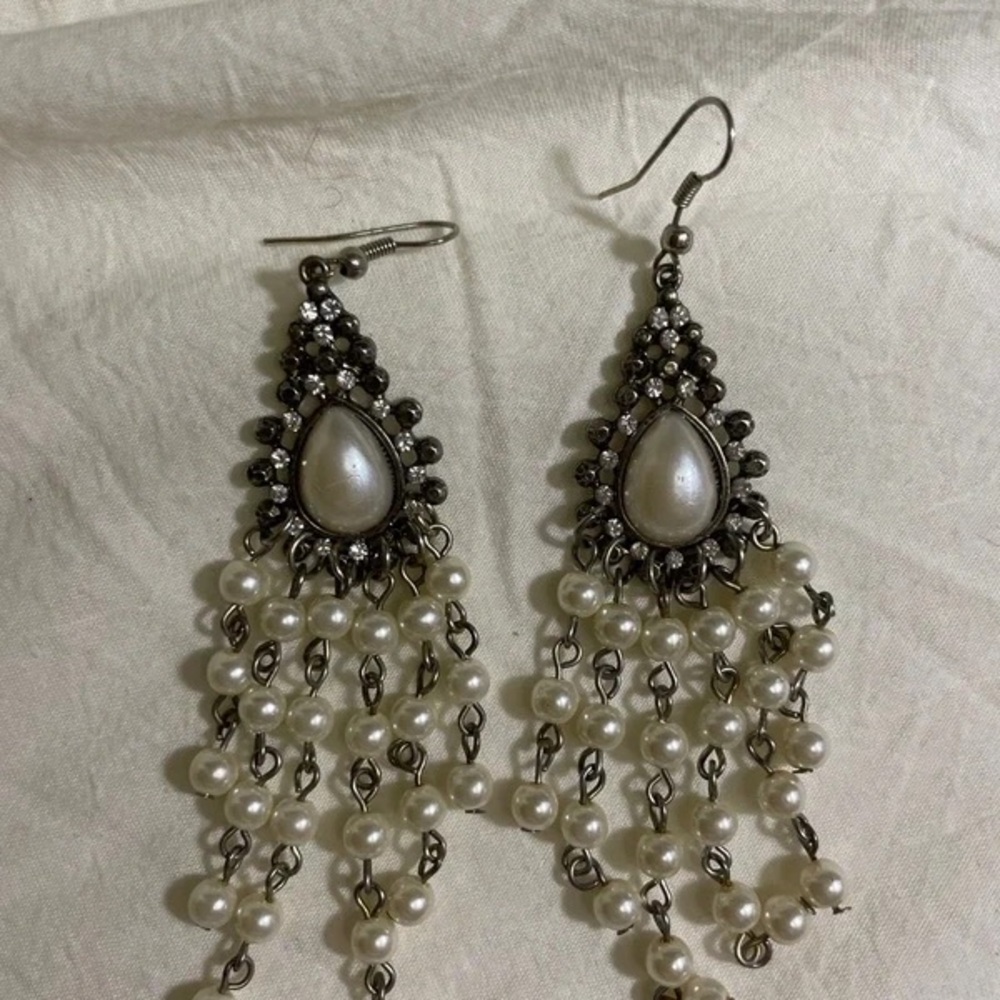 Pearl and Silver Chandelier Earrings